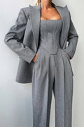 Alisa - Three-Piece Set with Double-Breasted Blazer